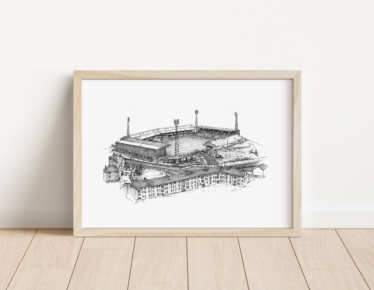 sannadyker's tweet photo. 🚨My shop sale ends in 17 hours🚨 Enjoy 25% off all prints! 

https://t.co/QZN0Kij1uK https://t.co/EBnWJOMCe9