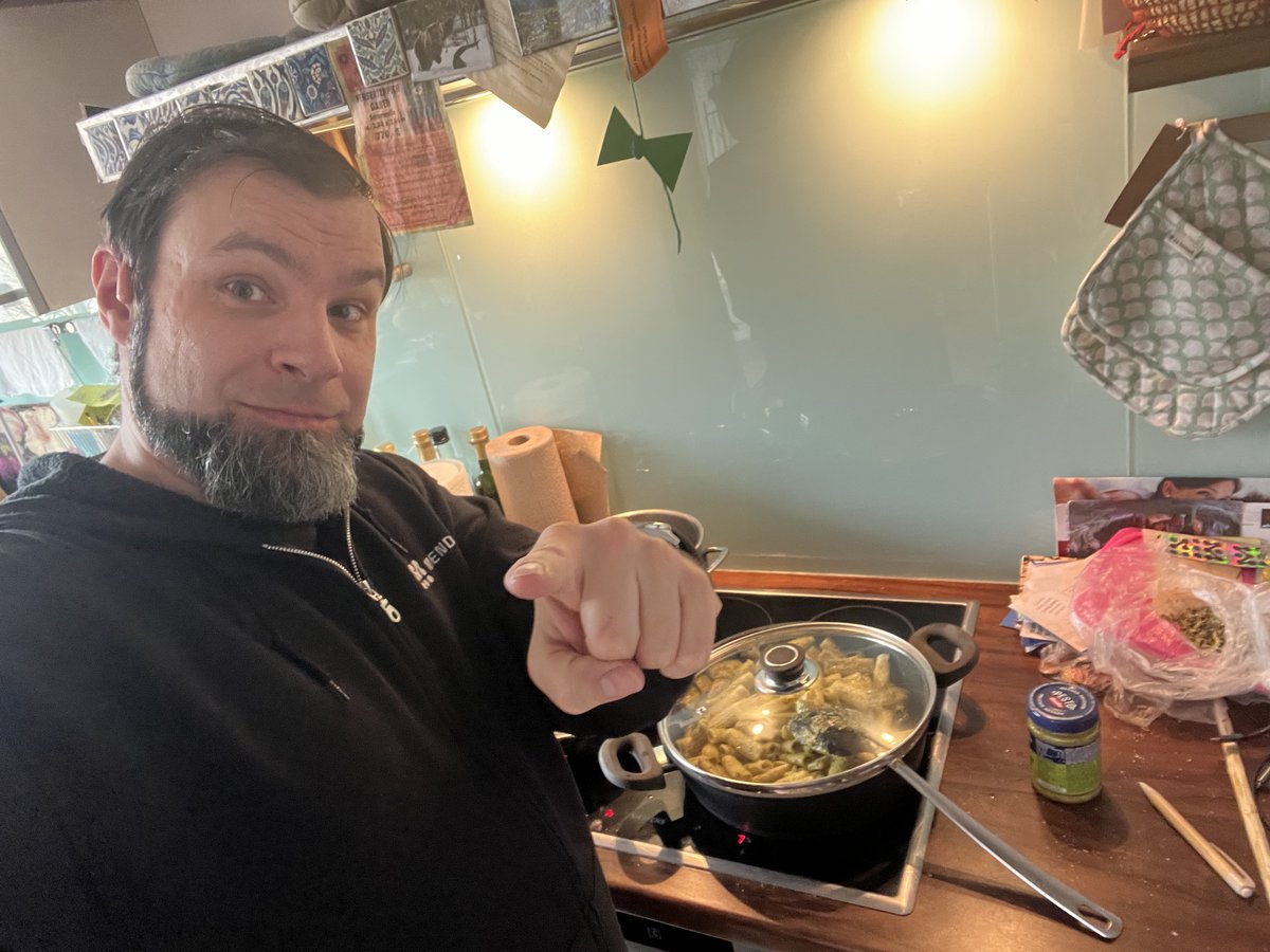 TheYoctoJester's tweet image. As you can easily see, I&apos;m in full preparation mode for my live coding session in exactly one hour! See you at summit.yoctoproject.org/yocto-project-…