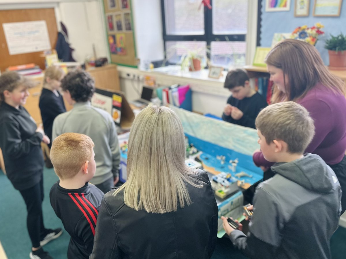 Amy Ether BCSO (@northfield_bcso) on Twitter photo Sustainability is “meeting the needs for the present without ruining our future”
A huge well done to Crew 1.4 for their brilliant PBL showcase. Great to see so many parents and carers engaged!
<a href="/Excelerate_TWF/">Excelerate</a> Sustainability is “meeting the needs for the present without ruining our future”
A huge well done to Crew 1.4 for their brilliant PBL showcase. Great to see so many parents and carers engaged!
<a href="/Excelerate_TWF/">Excelerate</a>