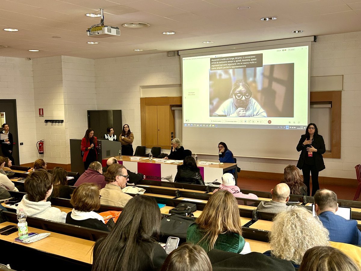 Università degli Studi di Milano-Bicocca (@unimib) on Twitter photo A livello mediatico la rappresentazione della disabilità è piuttosto confusa perché stereotipata e quindi non trova poi riscontro nella realtà
🎙️ <a href="/MarinaCuollo/">Marina Cuollo</a>
#Diversityday A livello mediatico la rappresentazione della disabilità è piuttosto confusa perché stereotipata e quindi non trova poi riscontro nella realtà
🎙️ <a href="/MarinaCuollo/">Marina Cuollo</a>
#Diversityday