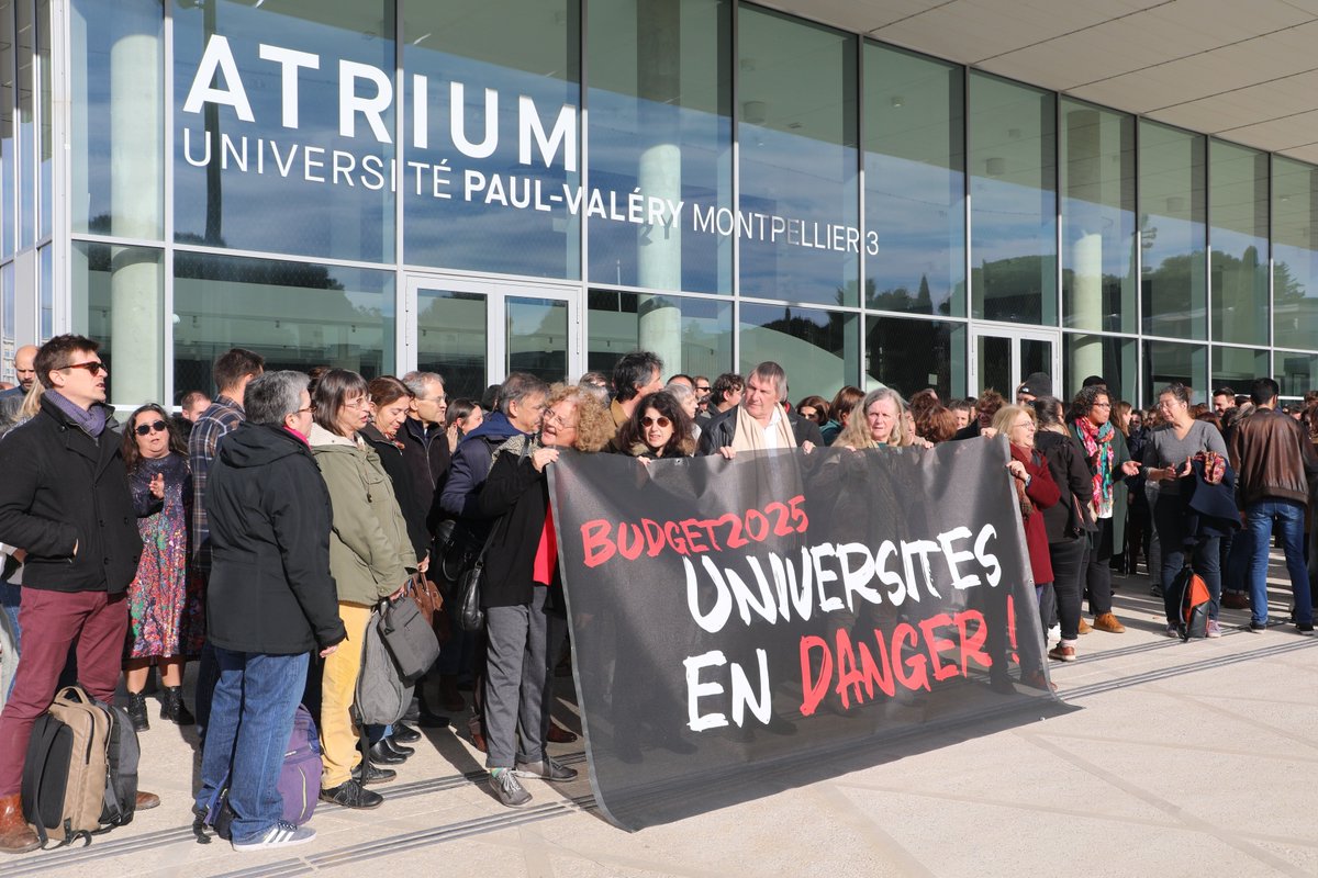 🎓UNIVERSITES EN DANGER !

L’Université Paul-Valéry Montpellier 3 réaffirme son soutien à France Universités et sa mobilisation pour une université publique, accessible et de qualité.

@franceuniv #budget2025 #universitésendanger