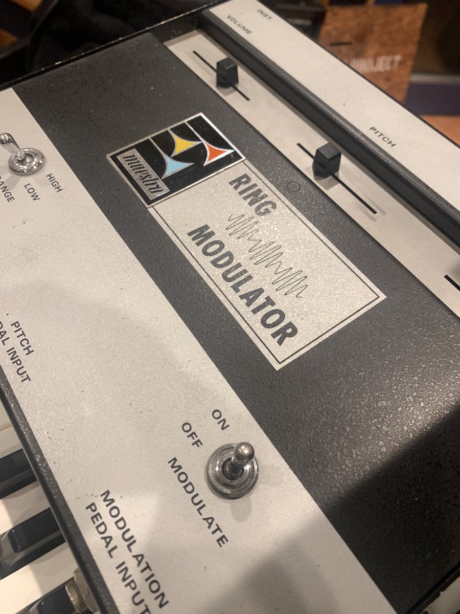 okagaki_jill's tweet image. お腹が空いてきました💦
こんばんみー💦

#RingModulator