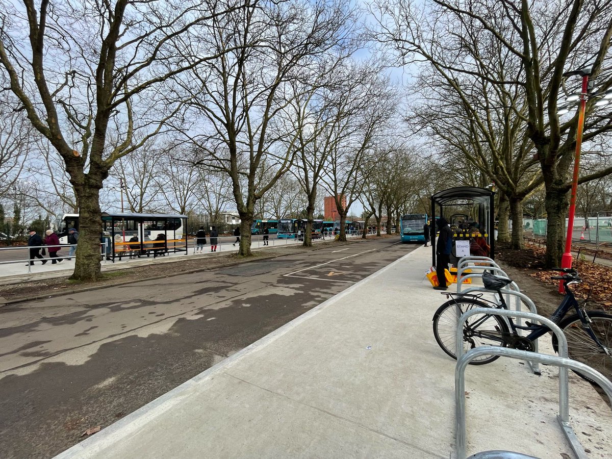 BusAndTrainUser tweet media