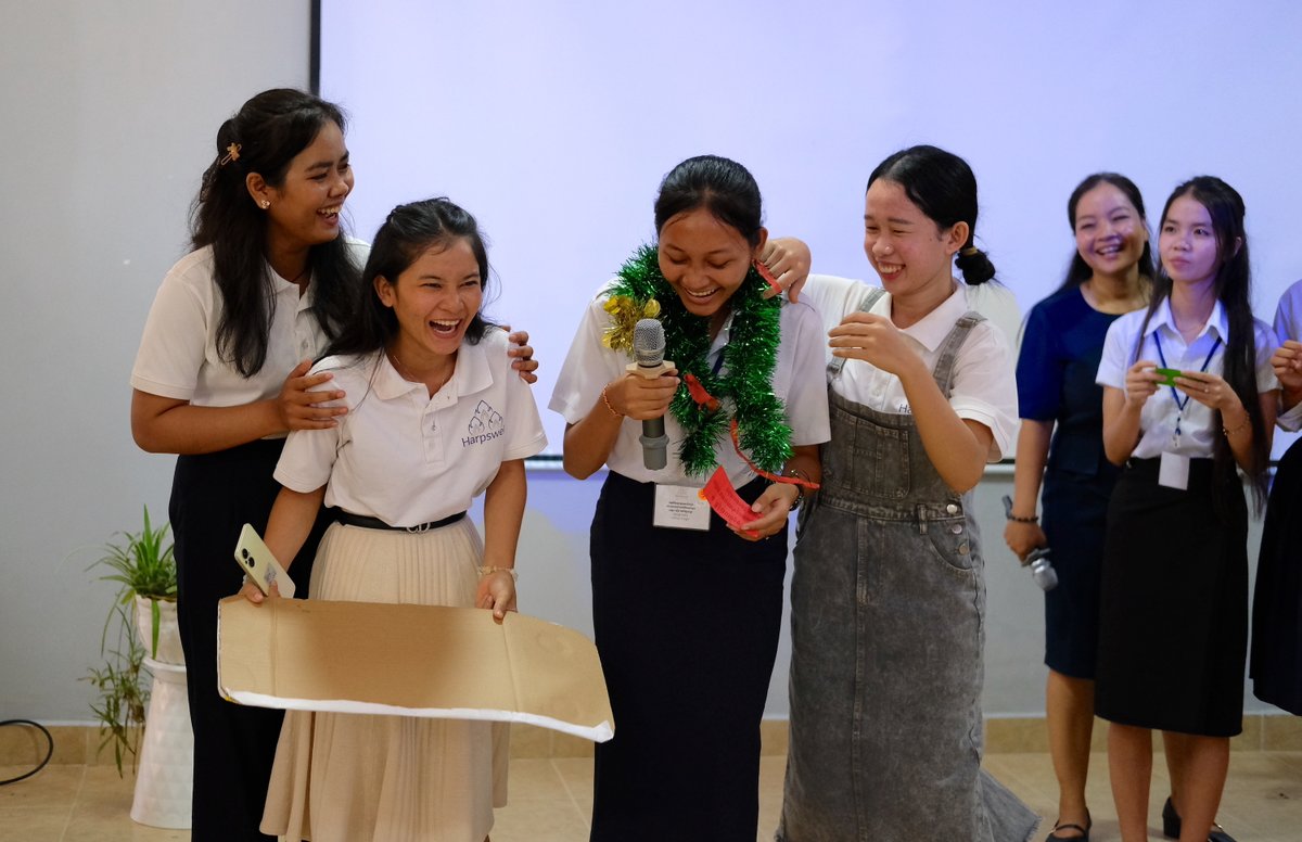 Join us in welcoming the Cambodian Women’s Leadership Class of 2028! The 21 newest members of the Harpswell family arrived in late November for a joy-filled welcome ceremony.  

Interested in supporting the Class of 2028 this Giving Tuesday? Donate here: harpswellfoundation-bloom.kindful.com/?campaign=1332…