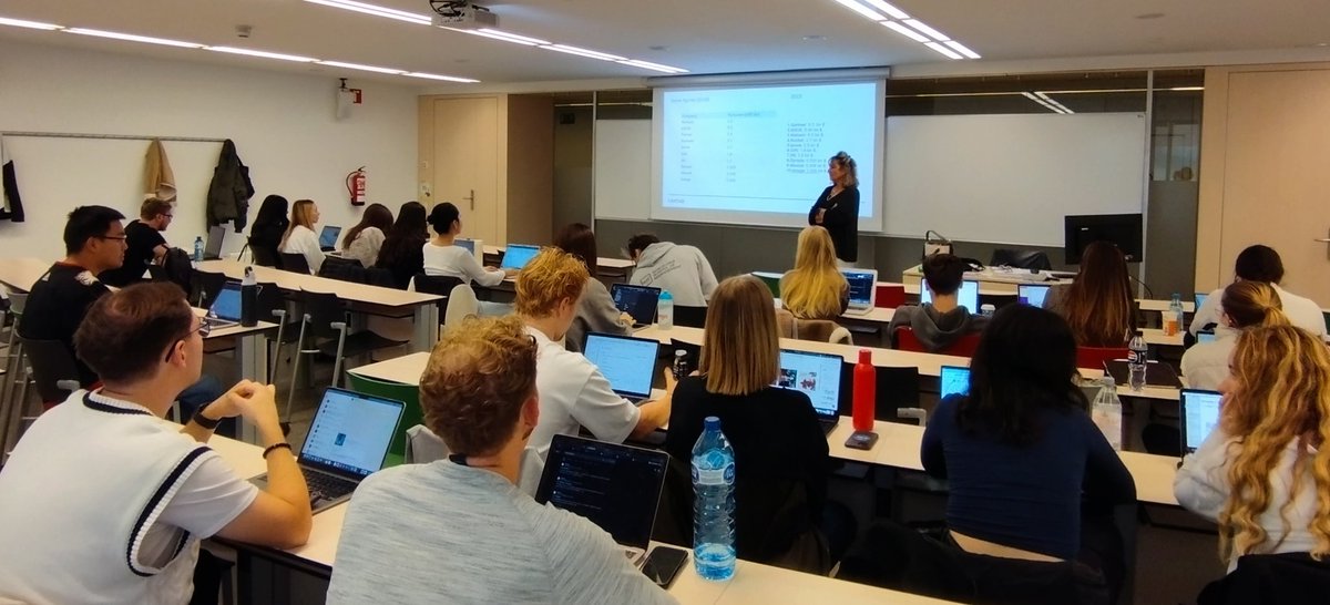 A privilege to have the guest talk of Cristina Pérez, Head of Innovation and Shopper insights at <a href="/Kantar_ES/">Kantar ES</a> to close the Market Research and Opportunity Analysis course of the MScIB. 

<a href="/bsm_upf/">UPF-BSM</a> <a href="/ESCIupf/">ESCI-UPF</a> #mscib