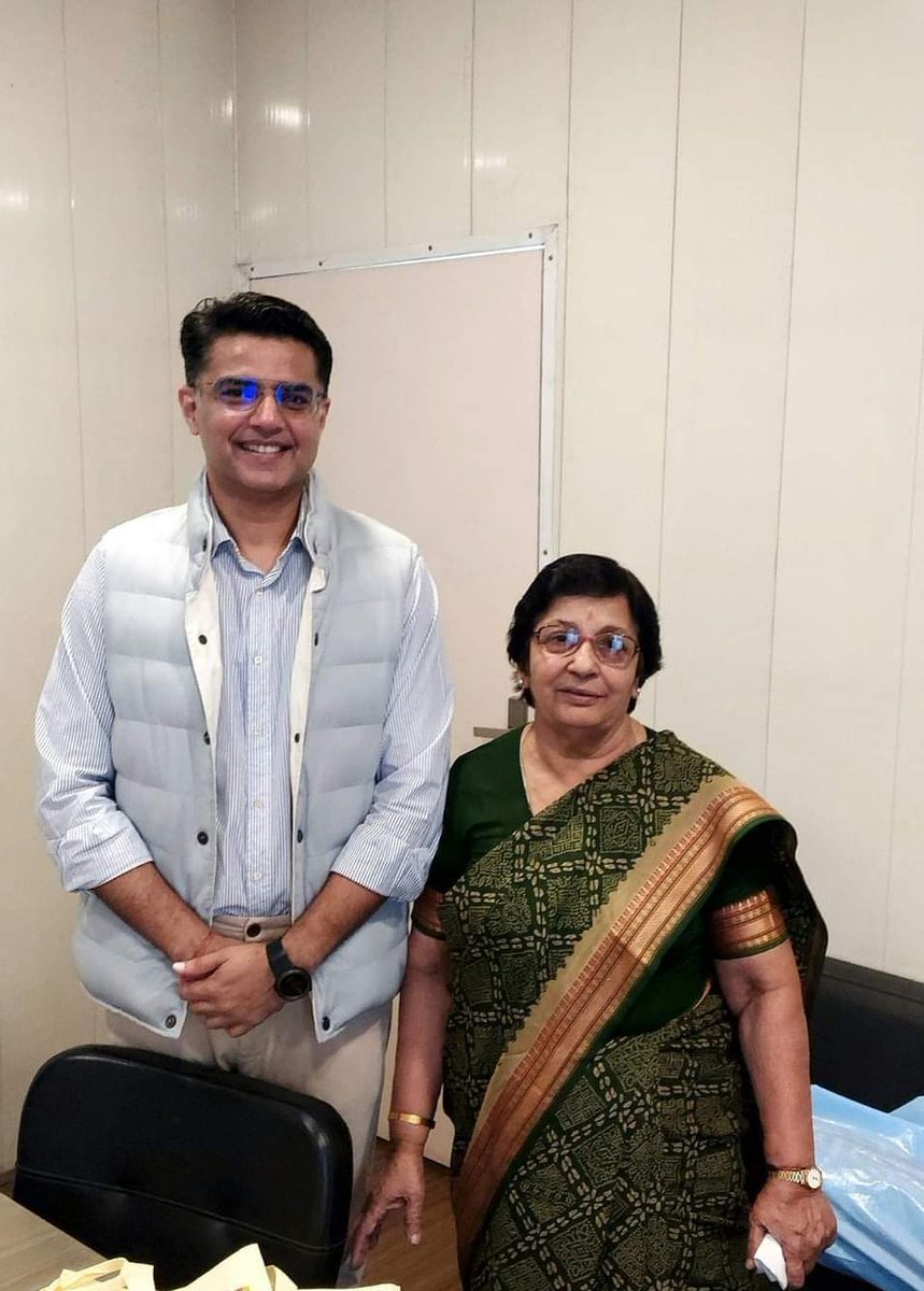 दिल्ली में मुलाकात...
<a href="/SachinPilot/">Sachin Pilot</a> <a href="/suchitraarya/">Suchitra Arya</a>