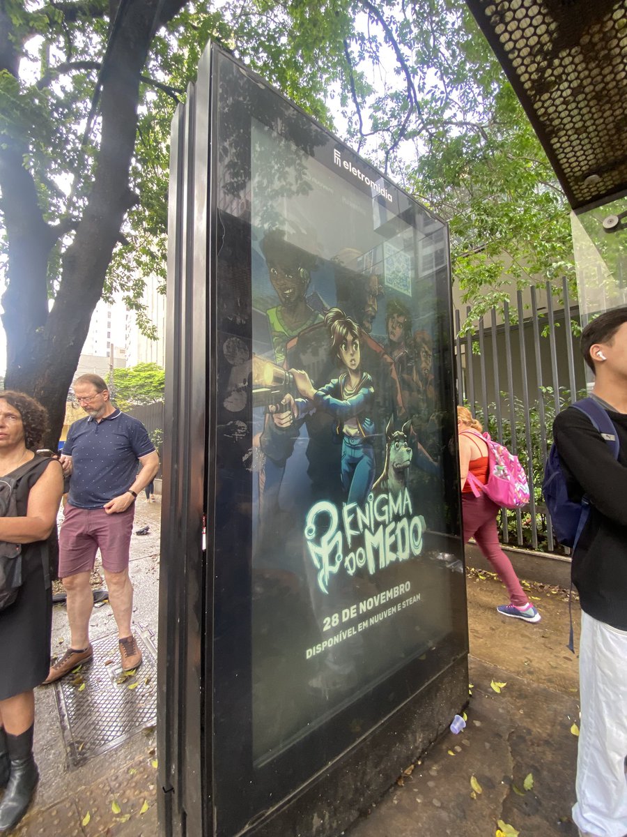 IguessmynameisT's tweet photo. ABSOLUTE CINEMA no ponto de ônibus da av. brigadeiro luis antonio e na av. paulista em SP 

@OrdemParanormal https://t.co/mKigrLU8rb