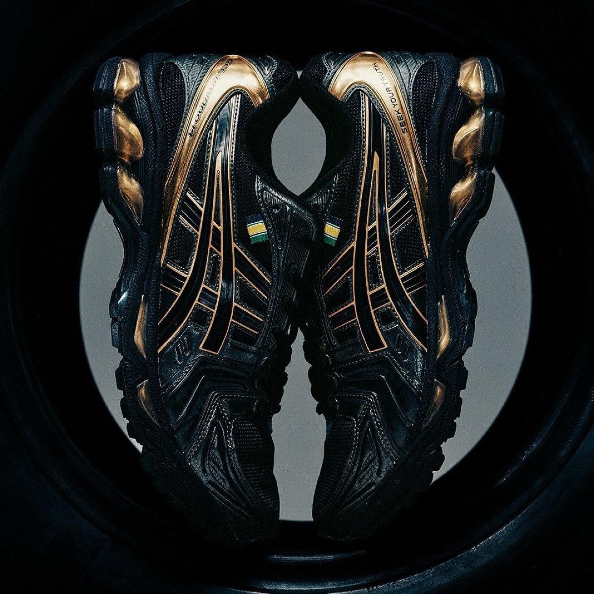 Ayrton Senna x ASICS GEL-KAYANO 14 が登場。【アイルトン・セナ Ayrton Senna x ASICS GEL-KAYANO 14 が登場。【アイルトン・セナ