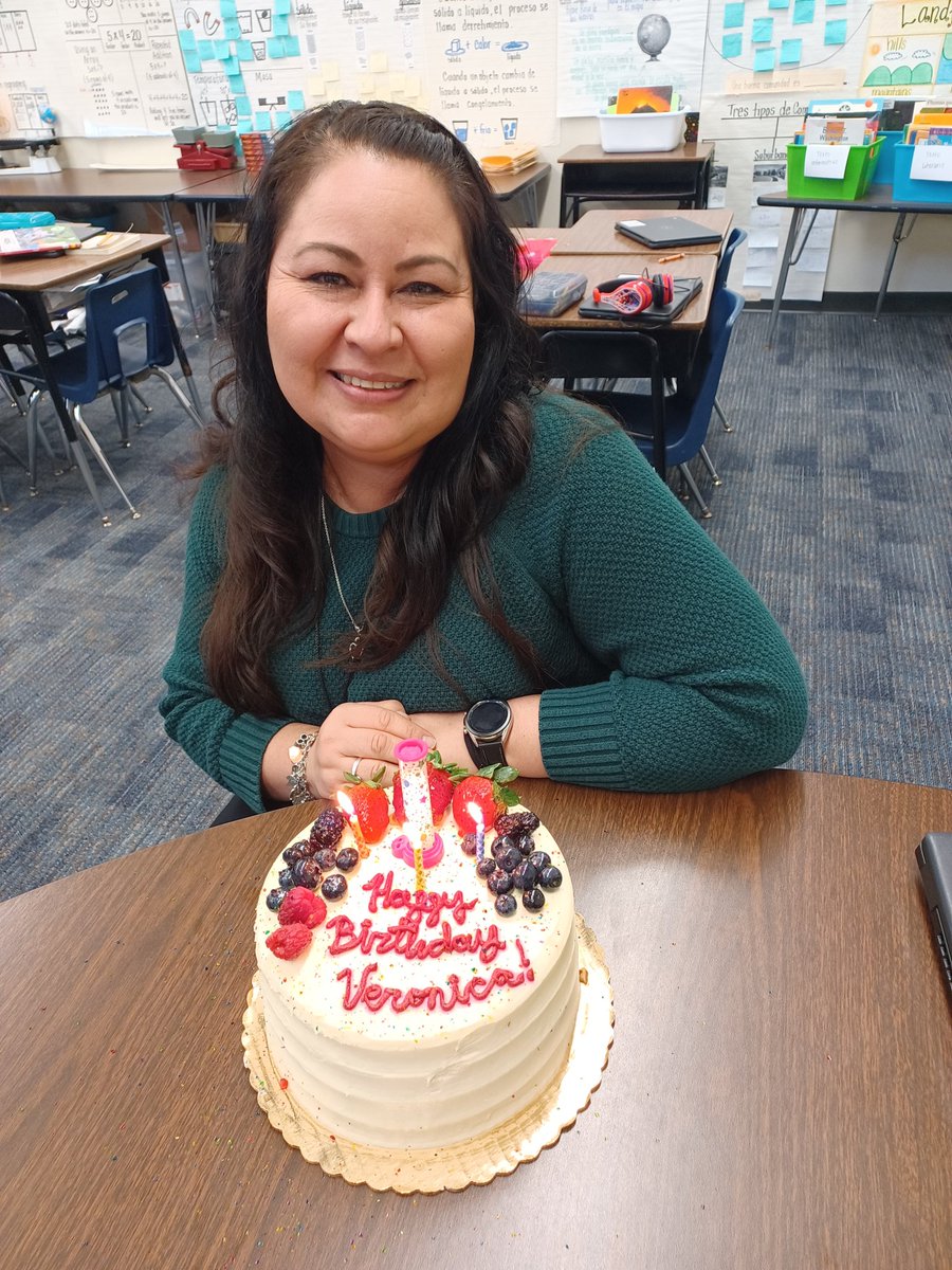 Michelle Longoria (@manalongoria) on Twitter photo Happy Birthday, Vero!!! We hope you have a fabulous day !!! We love you 🥰🥰🎂🎂 <a href="/veronica_deanda/">Ms. DeAnda</a> <a href="/sparkin_joy/">Daniel Gomez</a> <a href="/Klink_Kennedy/">Stacey Holm-Klink</a> <a href="/KennedyCougs/">Kennedy Elementary</a> Happy Birthday, Vero!!! We hope you have a fabulous day !!! We love you 🥰🥰🎂🎂 <a href="/veronica_deanda/">Ms. DeAnda</a> <a href="/sparkin_joy/">Daniel Gomez</a> <a href="/Klink_Kennedy/">Stacey Holm-Klink</a> <a href="/KennedyCougs/">Kennedy Elementary</a>