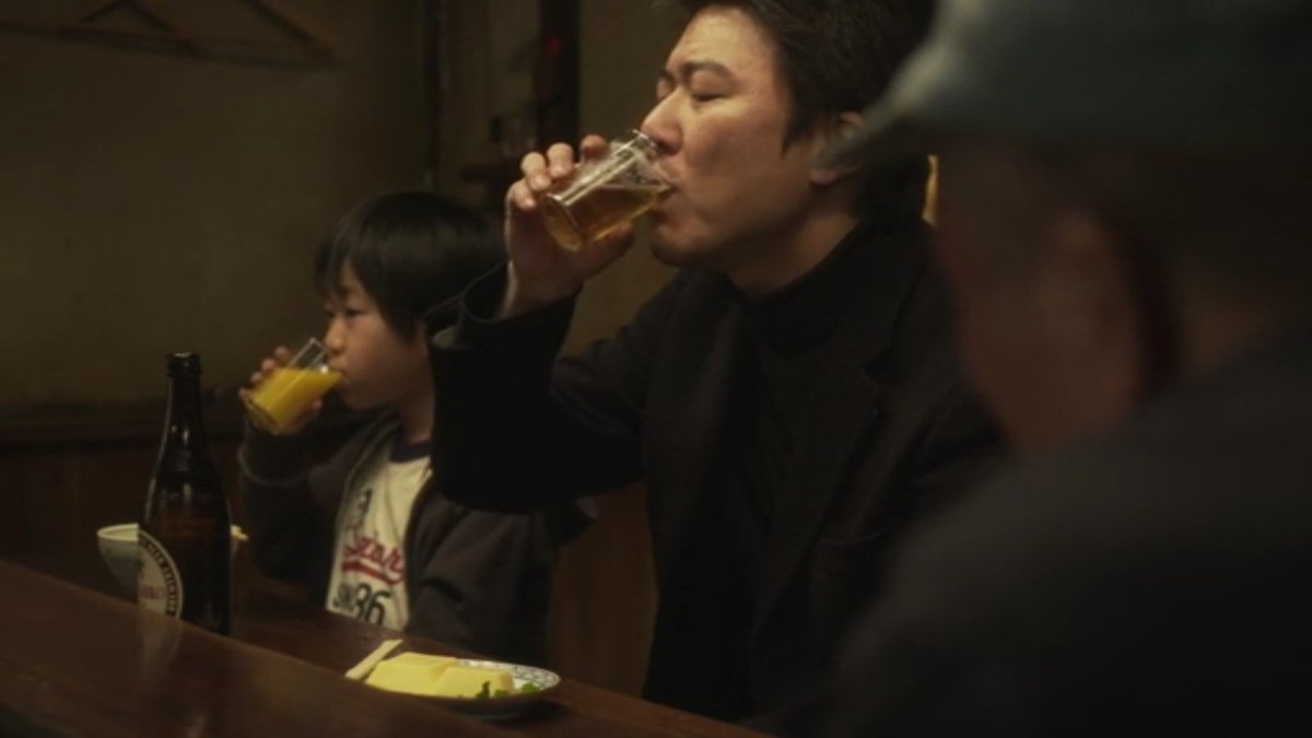 levmauc's tweet photo. En Netflix tenéis otra serie maravillosa que pasó desapercibida MIDNIGHT DINER: TOKYO STORIES, historias autoconclusivas de 20 minutos en un restaurante que abre de madrugada y que reflexionan sobre la soledad, el amor, la cultura Japonesa o la amistad. Una auténtica preciosidad. https://t.co/IYVNBx8vvm