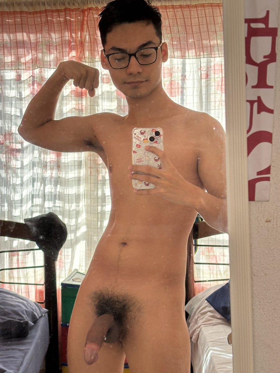 Anthony_Twink's tweet photo. Un novio para que se coma todo esto?🔥🔥🫦

@RegiolandiaMxOf https://t.co/F5DD8GfxCr