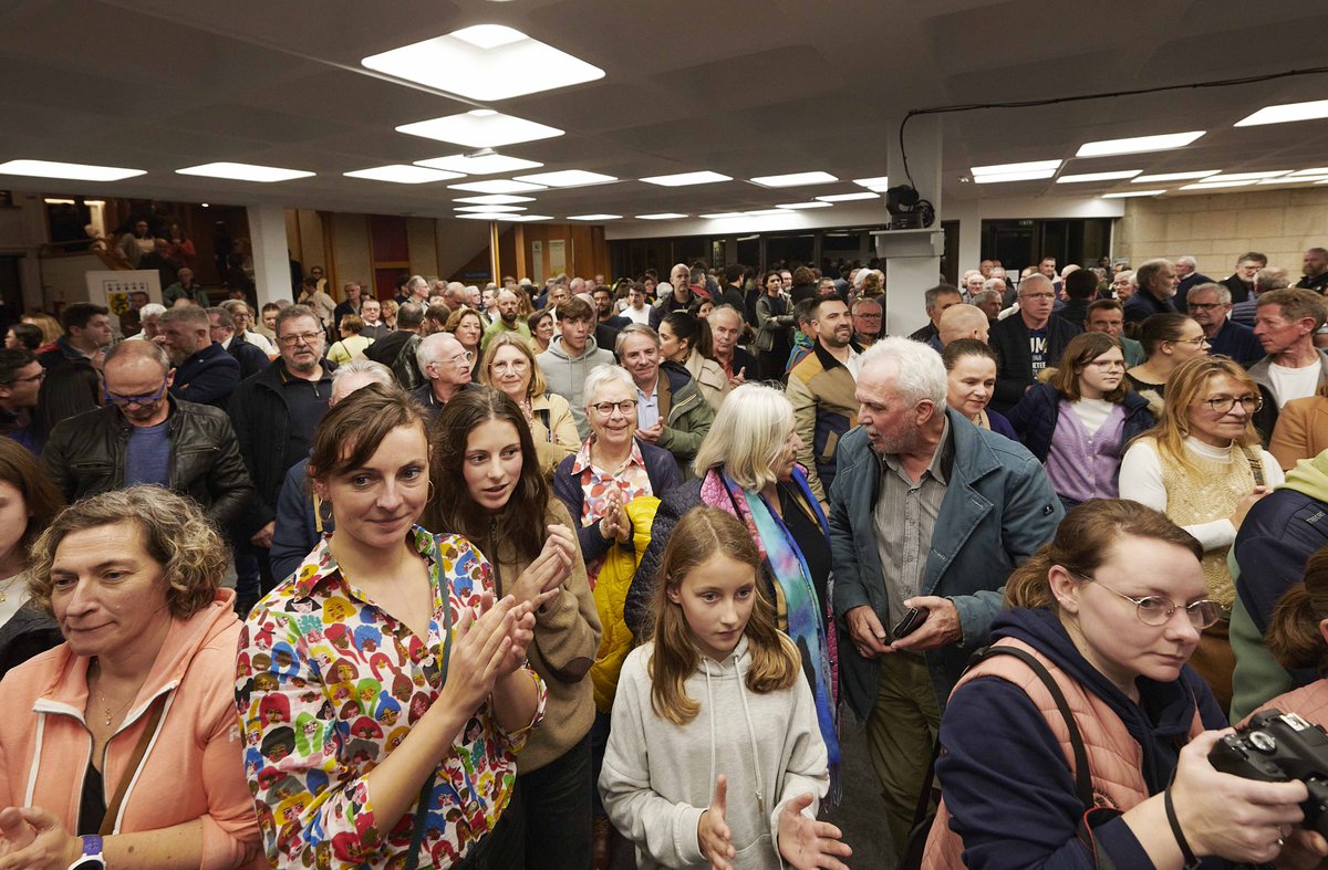 𝙇𝙚 𝙁𝙞𝙣𝙞𝙨𝙩𝙚̀𝙧𝙚 𝙚𝙨𝙩 𝙛𝙞𝙚𝙧 𝙙𝙚 𝙨𝙚𝙨 𝙖𝙩𝙝𝙡𝙚̀𝙩𝙚𝙨 𝙤𝙡𝙮𝙢𝙥𝙞𝙦𝙪𝙚𝙨 𝙚𝙩 𝙥𝙖𝙧𝙖𝙡𝙮𝙢𝙥𝙞𝙦𝙪𝙚𝙨 !

🥇 Hier soir, <a href="/MaeldeCalan/">Maël de Calan 🇺🇦</a> accueillait à la Maison du Département les athlètes finistériens ayant participé aux Jeux olympiques et paralympiques de Paris