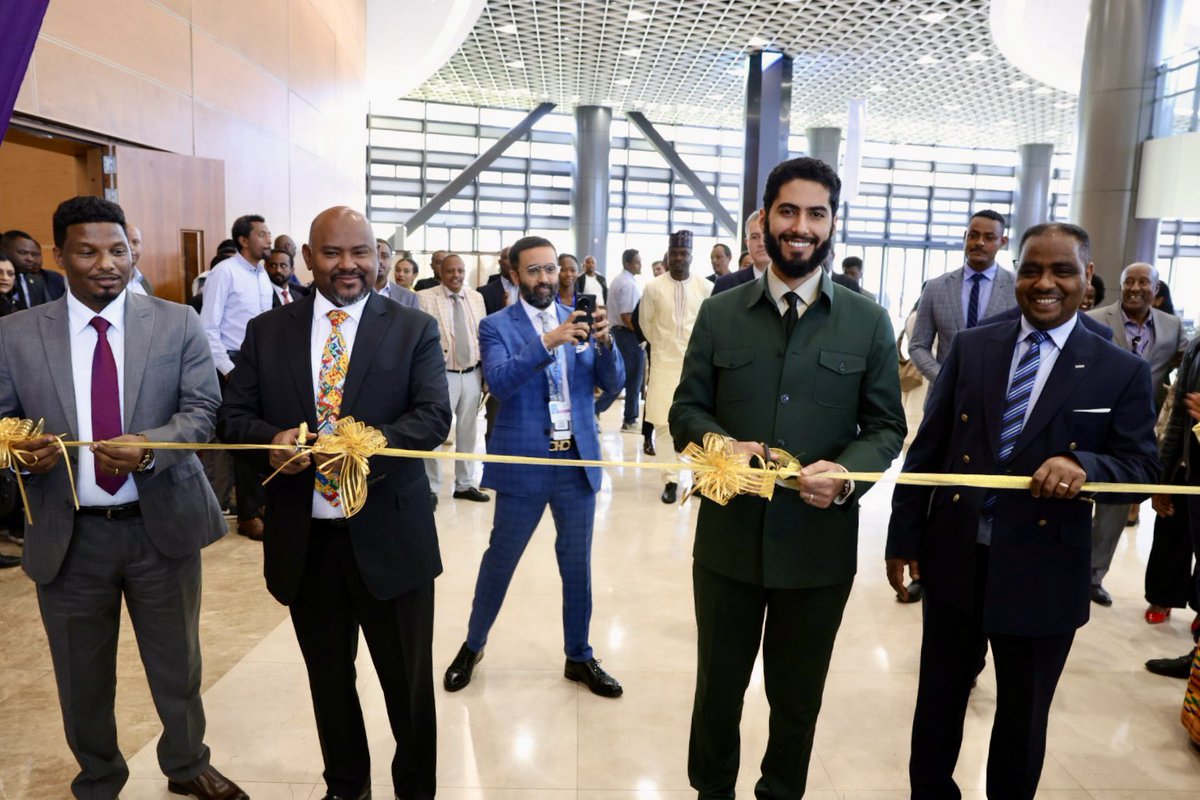 BeleteMG's tweet photo. The Greater South Fair for Endogenous Technologies #GreSFET Exhibition which has been taking place for two days in the Ethiopian Science Museum has come to a closing today.
#InnovateLocallyImpactGlobally From the South, by the South, and for Humanity.
40+ startups and technologists from 14 countries (from Africa, Asia, and Latin America) participated across fintech, education, health, clean energy, sustainable mobility, and more.
#GresFET, jointly organized by #OSC-Organization of Southern Cooperation, and the Ministry of Innovation and Technology.