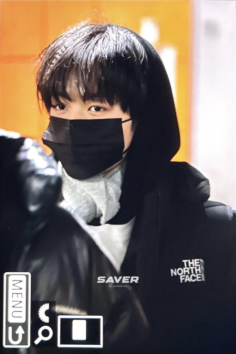 세윤아 다친거 많이 안아팠음 좋겠구 빨리 나으세요.. 다친거 내색도 안하고 너무속상해🥺🥺🥺