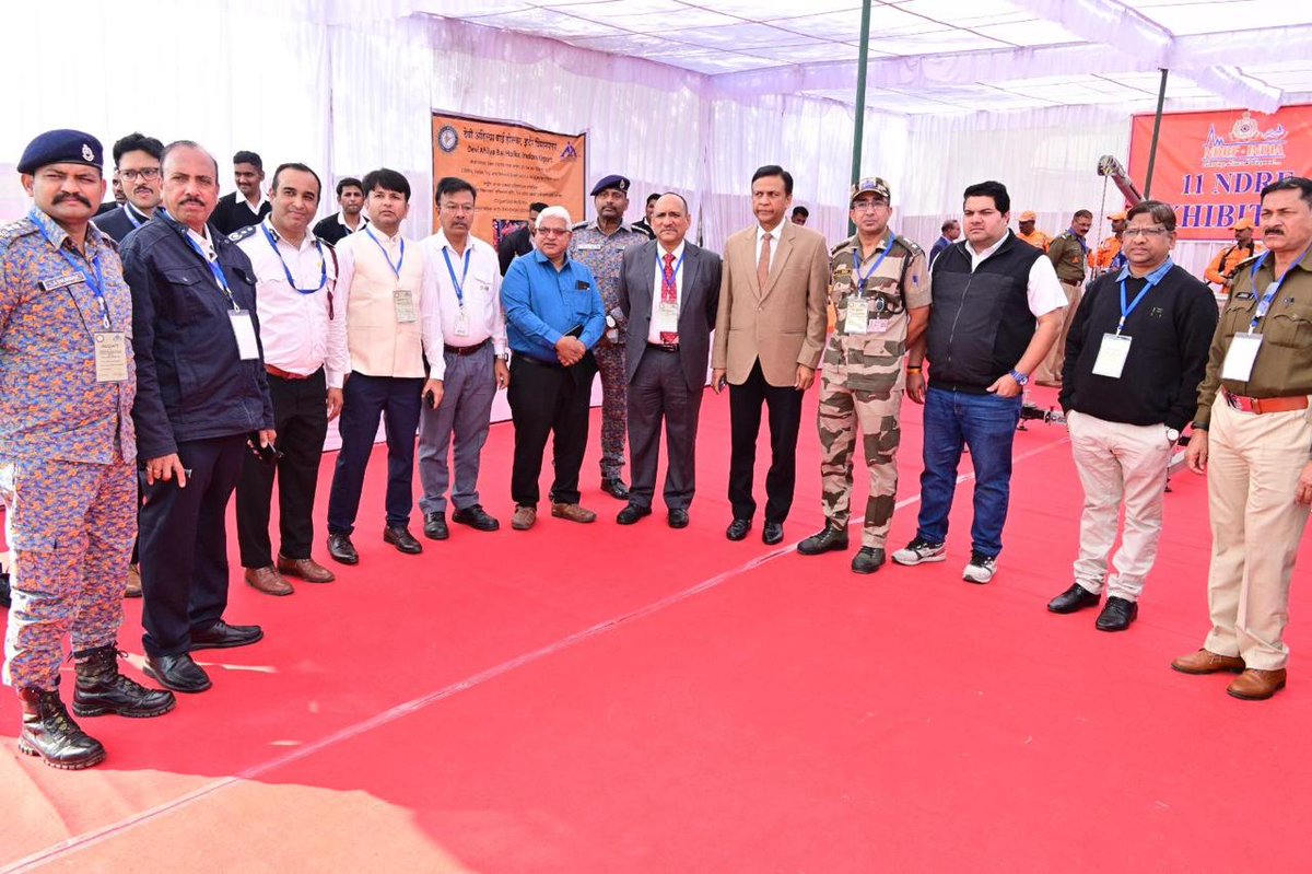 NDMA in collaboration with AAI Indore, MPSDMA, NDRF, SDRF and DDMA Dhar organised the CBRN table top Exercise and Mock Exercise at DABH Airport Indore for preparedness and generate awareness on the risks and threats posed by CBRN <a href="/aaiidrairport/">देवी अहिल्याबाई होलकर इंदौर एयरपोर्ट</a>, <a href="/mpsdma/">MP SDMA</a>, <a href="/IndoreCollector/">Collector Indore</a> <a href="/NDRFHQ/">NDRF India I राष्ट्रीय आपदा मोचन बल 🇮🇳</a>