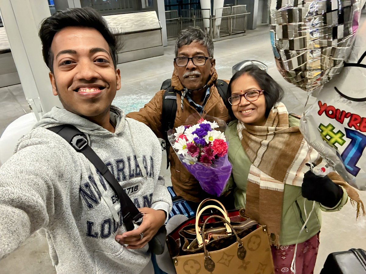 🌈My parents flew from India to USA for my PhD defense (total of 40 hour journey). Picking them up in my own car was a proud, heartfelt moment. Thankful for their support as I prepare for this milestone.🧿
#PhDDefense #gratitude #duggadugga