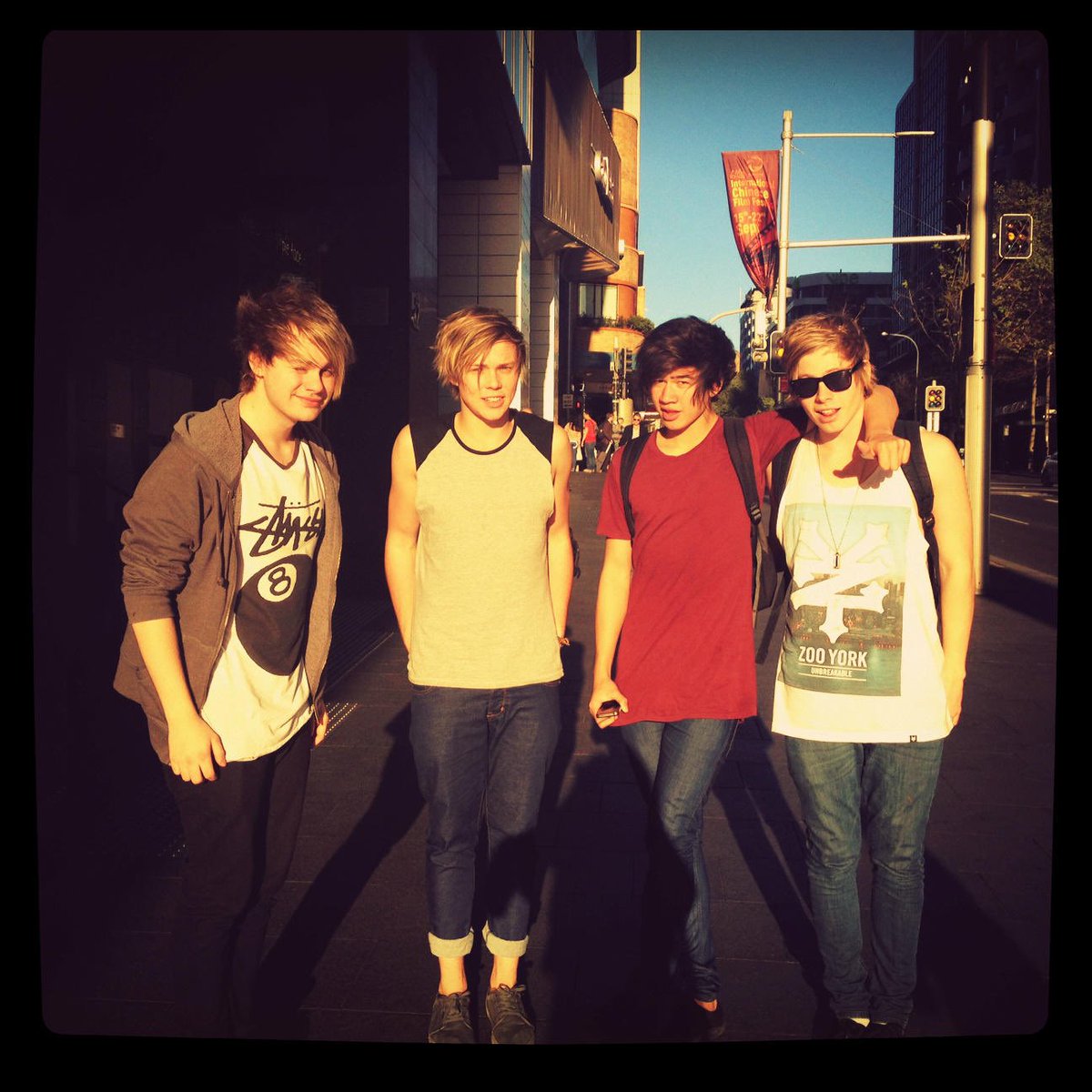highafi's tweet photo. @Michael5SOS hum.. https://t.co/rE3gk8eOCa