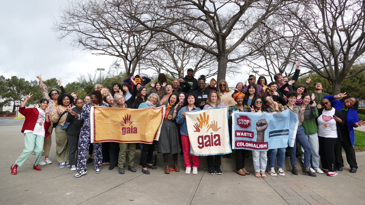 It's #GivingTuesday! 🤲 

Support GAIA's work empowering grassroots leaders tackling pollution, building movements, and creating zero waste cities rooted in people power, environmental justice, and sustainability. 🌎

🧡 Donate today: no-burn.org/donate