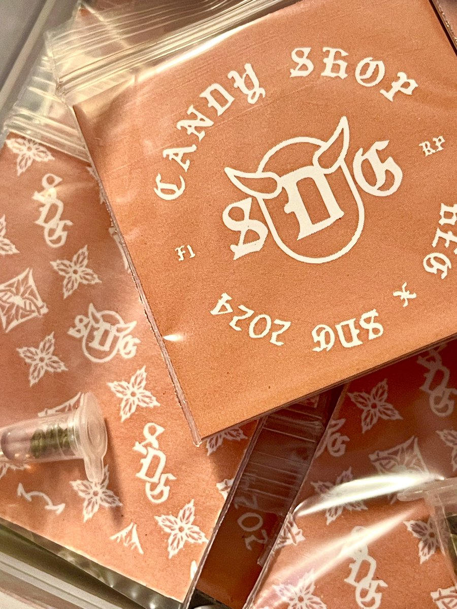 skunkdevilseeds's tweet photo. Repost 4 Candy Shop 🍭✨ https://t.co/5P3gv9rW0K