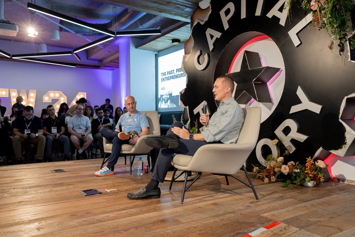 Austinpreneur ⚙️ (@austinpreneur) on Twitter photo How do you build a billion-dollar company? 💡
In this week’s #Austinpreneur episode, <a href="/databrett/">Brett Hurt</a> (founder of <a href="/Bazaarvoice/">Bazaarvoice</a> & <a href="/datadotworld/">data.world</a>) and <a href="/JoshuaBaer/">Joshua Baer ⚙️</a> (founder of <a href="/CapitalFactory/">Capital Factory ⚙️</a>) share lessons on collaboration, talent, & navigating startup growth.
🎧 hubs.ly/Q02-7Z8n0 How do you build a billion-dollar company? 💡
In this week’s #Austinpreneur episode, <a href="/databrett/">Brett Hurt</a> (founder of <a href="/Bazaarvoice/">Bazaarvoice</a> & <a href="/datadotworld/">data.world</a>) and <a href="/JoshuaBaer/">Joshua Baer ⚙️</a> (founder of <a href="/CapitalFactory/">Capital Factory ⚙️</a>) share lessons on collaboration, talent, & navigating startup growth.
🎧 hubs.ly/Q02-7Z8n0