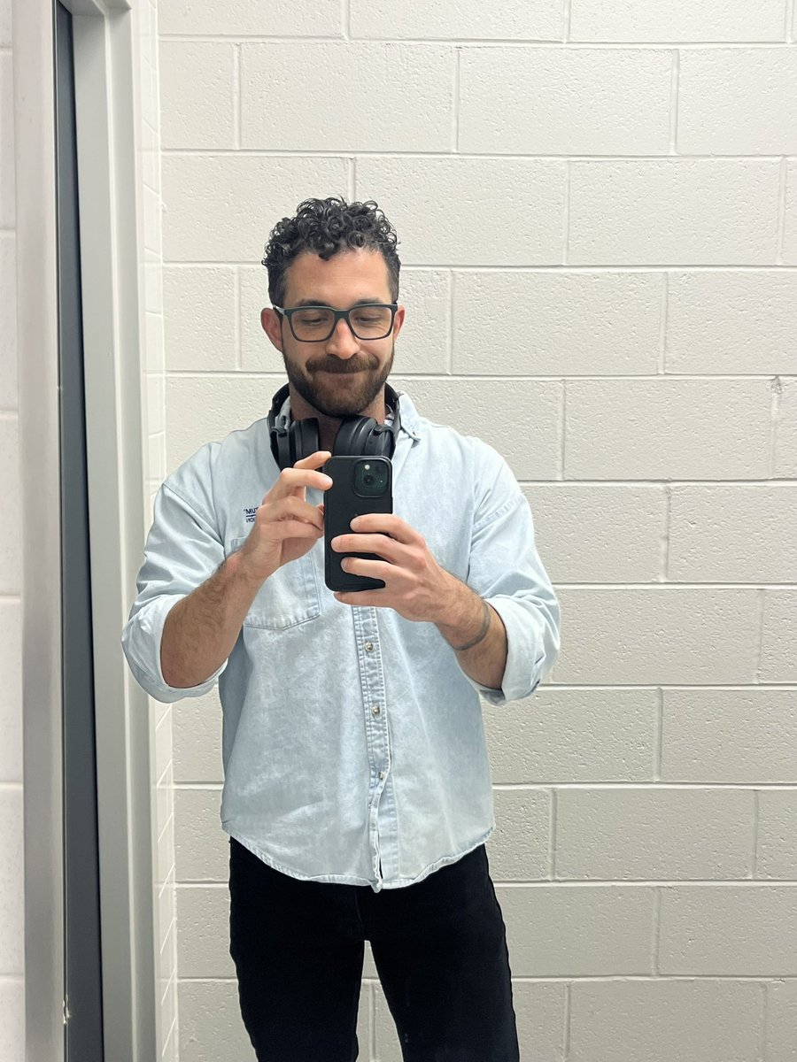 sam’s sorta slutty dad tweet media