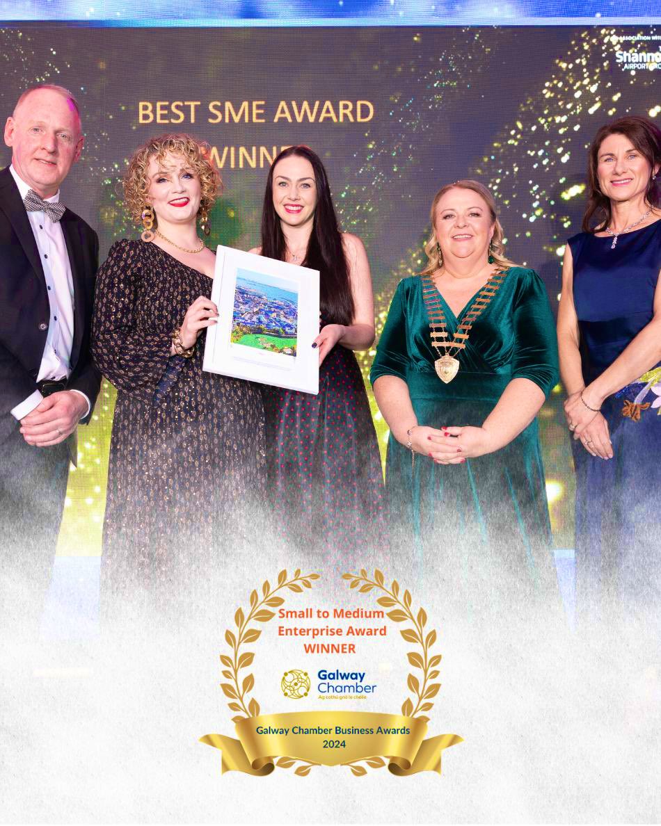 Loretta Ní Ghabháin (@lorgmedia) on Twitter photo ✨ Tá ríméad orainn!
Lorg Media has won the Small to Medium Enterprise Award, <a href="/GalwayChamber/">Galway Chamber</a> Business Awards 2024.
Winning in the place you work and live is special and what a very fitting theme the awards had this year - Mórtas Áite
A lovely way to end the year🌟 ✨ Tá ríméad orainn!
Lorg Media has won the Small to Medium Enterprise Award, <a href="/GalwayChamber/">Galway Chamber</a> Business Awards 2024.
Winning in the place you work and live is special and what a very fitting theme the awards had this year - Mórtas Áite
A lovely way to end the year🌟