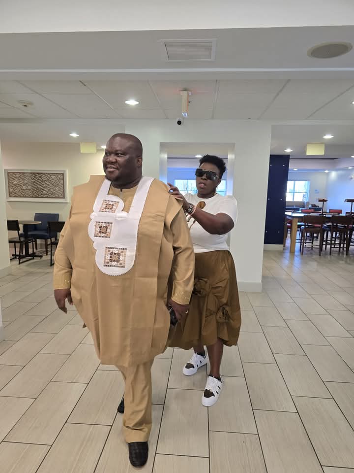 EhiNicholas's tweet photo. #TheUltimatePair
#PowerfulPartners
#UnbreakableBond
#ThePerfectMatch
#SoulmateSquad
🧡🧡🧡❣️❣️
Tag them if you know them..
#megasblog https://t.co/pKcyVzPm2i