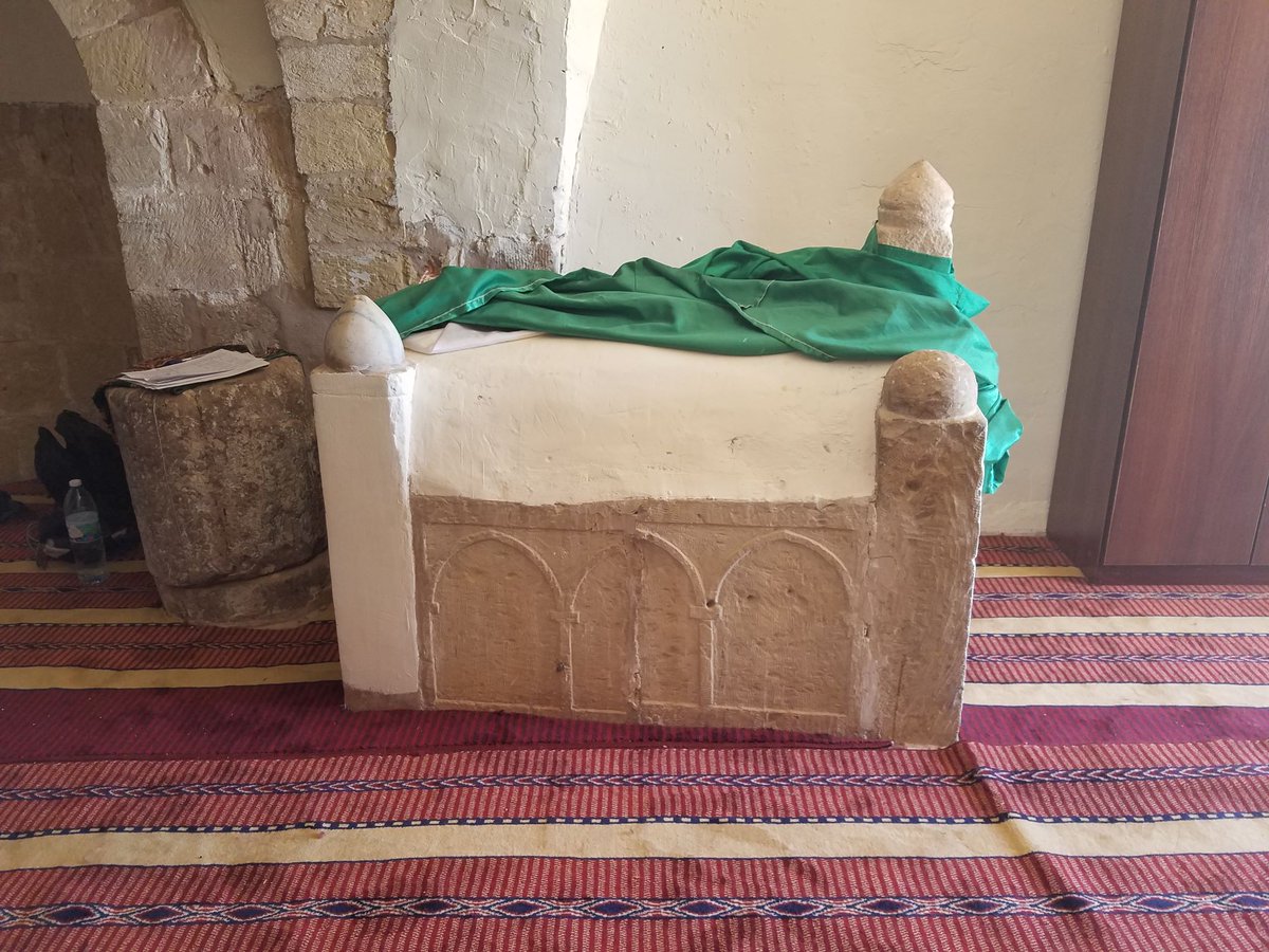 NooriAlQadiri's tweet photo. Sayyiduna Nabi Haroon is the real brother of Sayyiduna Moosa and was born 1 or 3 years before him. Allah bestowed upon him the honor of prophethood through the dua of Sayyiduna Moosa. His blessed resting place is located on Mount Nabi Harun near Petra, Jordan. Alayhima as-Salam! https://t.co/1NLJAHKeBt
