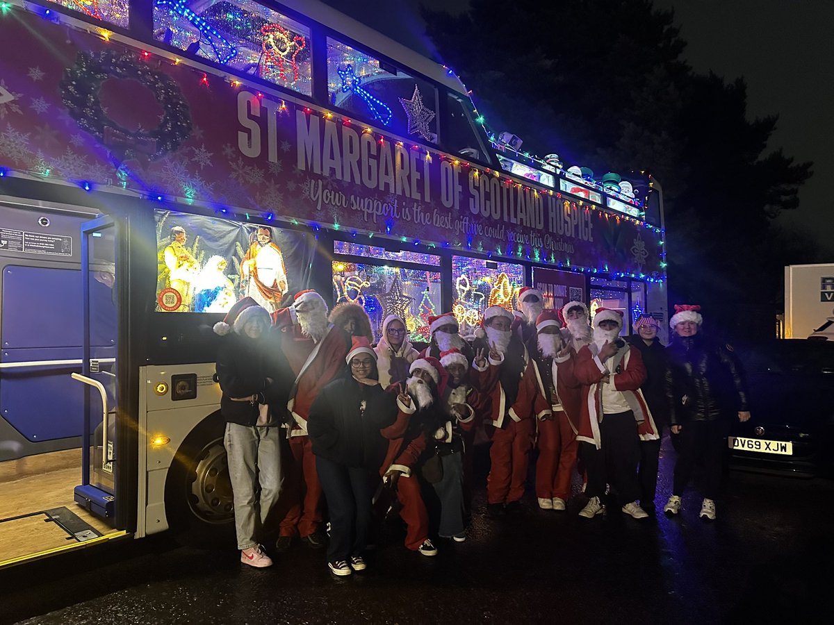 Night 1 of our fundraising for St Margaret of Scotland Hospice and their Christmas Bus campaign 🎄 @allsaintsrcsec