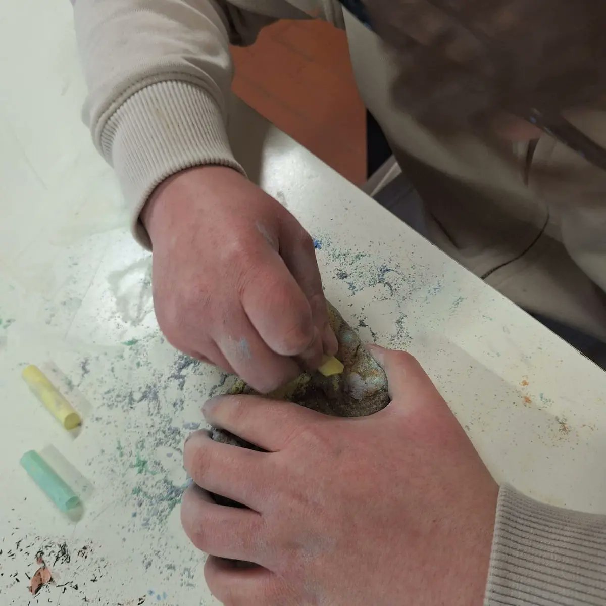 Primo presepe fatto!

I ragazzi e gli educatori di Casa Gialla hanno creato i personaggi del primo presepe di botroidi

Questo presepe sarà inaugurato nella chiesina di Corte Bellaria il 14 dicembre

Poi verrà trasportato in Toscana a l' Amiata

I botroidi scendono in Toscana