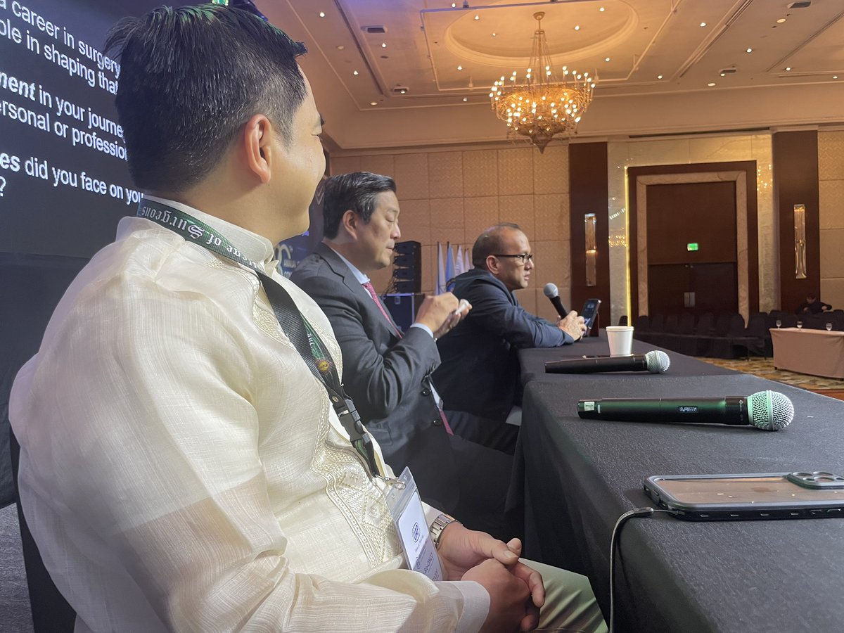 Ian S Soriano 🇵🇭 (@filipinosurgeon) on Twitter photo A huge heartfelt thanks to the <a href="/PhCollSurgeons/">PCS</a> for putting together this panel of #filam surgeons to share stories of our struggles & successes. Proud to have shared the stage with my kababayans <a href="/vincentobiasMD/">Vincent Obias</a> <a href="/hopkinssurgery/">Hopkins Surgery</a> <a href="/traumamd1/">Ariel Santos</a> <a href="/TexasTech/">Texas Tech University</a> Conrad Ballecer <a href="/CreightonSurg/">Creighton General Surgery Residency</a> A huge heartfelt thanks to the <a href="/PhCollSurgeons/">PCS</a> for putting together this panel of #filam surgeons to share stories of our struggles & successes. Proud to have shared the stage with my kababayans <a href="/vincentobiasMD/">Vincent Obias</a> <a href="/hopkinssurgery/">Hopkins Surgery</a> <a href="/traumamd1/">Ariel Santos</a> <a href="/TexasTech/">Texas Tech University</a> Conrad Ballecer <a href="/CreightonSurg/">Creighton General Surgery Residency</a>