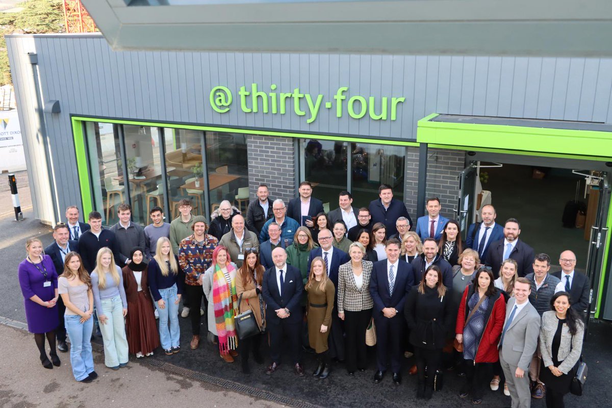 Liam Byrne MP (@liambyrnemp) on Twitter photo 🌟 Huge thanks to <a href="/ExeterCollege/">Exeter College</a> for bringing together an inspiring group of local & national businesses as our national @commonsbtc tour gets underway! 💼📈
We heard LOUD & CLEAR what they need to thrive 🚀
Now it’s YOUR turn. Businesses, trade unions, consumer groups —tell us 🌟 Huge thanks to <a href="/ExeterCollege/">Exeter College</a> for bringing together an inspiring group of local & national businesses as our national @commonsbtc tour gets underway! 💼📈
We heard LOUD & CLEAR what they need to thrive 🚀
Now it’s YOUR turn. Businesses, trade unions, consumer groups —tell us