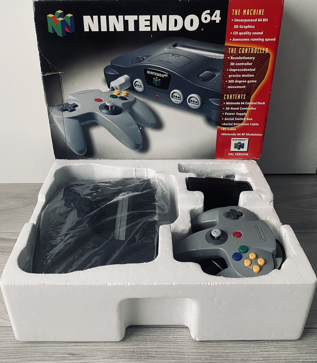 RetroIreland's tweet photo. Relive Christmas 1997 with this beautiful boxed console😍

https://t.co/s1qiglzuPx https://t.co/XNRCCGIwh7