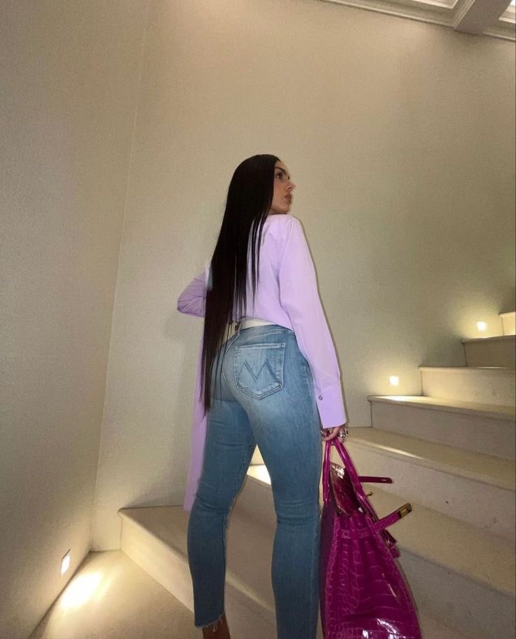 شف جسمها ياديوث و اخضع لطيزها✨