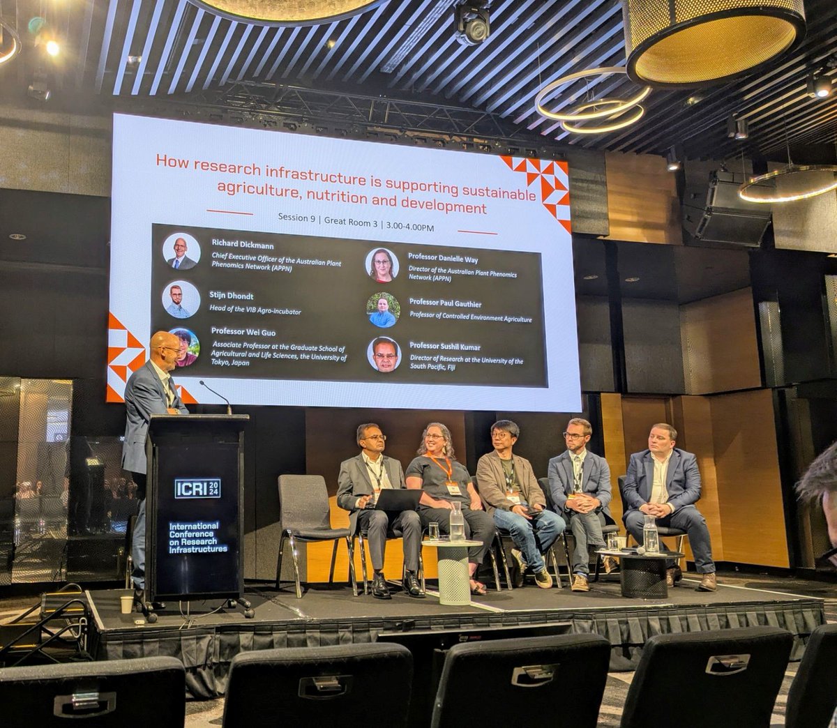 AustPlantPhenom's tweet photo. It was a great day at ICRI. APPN's CEO @RBDickmann  chaired session 9 - How RI is supporting sustainable agriculture, nutrition and development. 
What an awesome line-up of speakers! Thank you all for your contribution. https://t.co/mrinwNfFKM