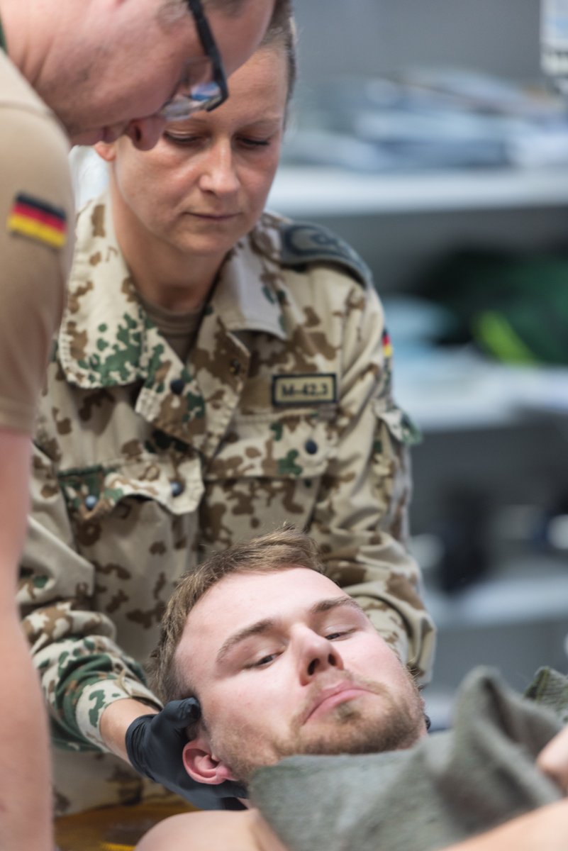 CJTFOIR's tweet photo. The Coalition in action!

#Soldiers from the US, UK, Germany, and Estonia perform medical aid during a simulated mass casualty exercise on Erbil Air Base, Iraq.

A true testament to teamwork and readiness in crisis response.

@uscentcom @usarmycentral 
#OperationInherentResolve https://t.co/XgCM4nnikF