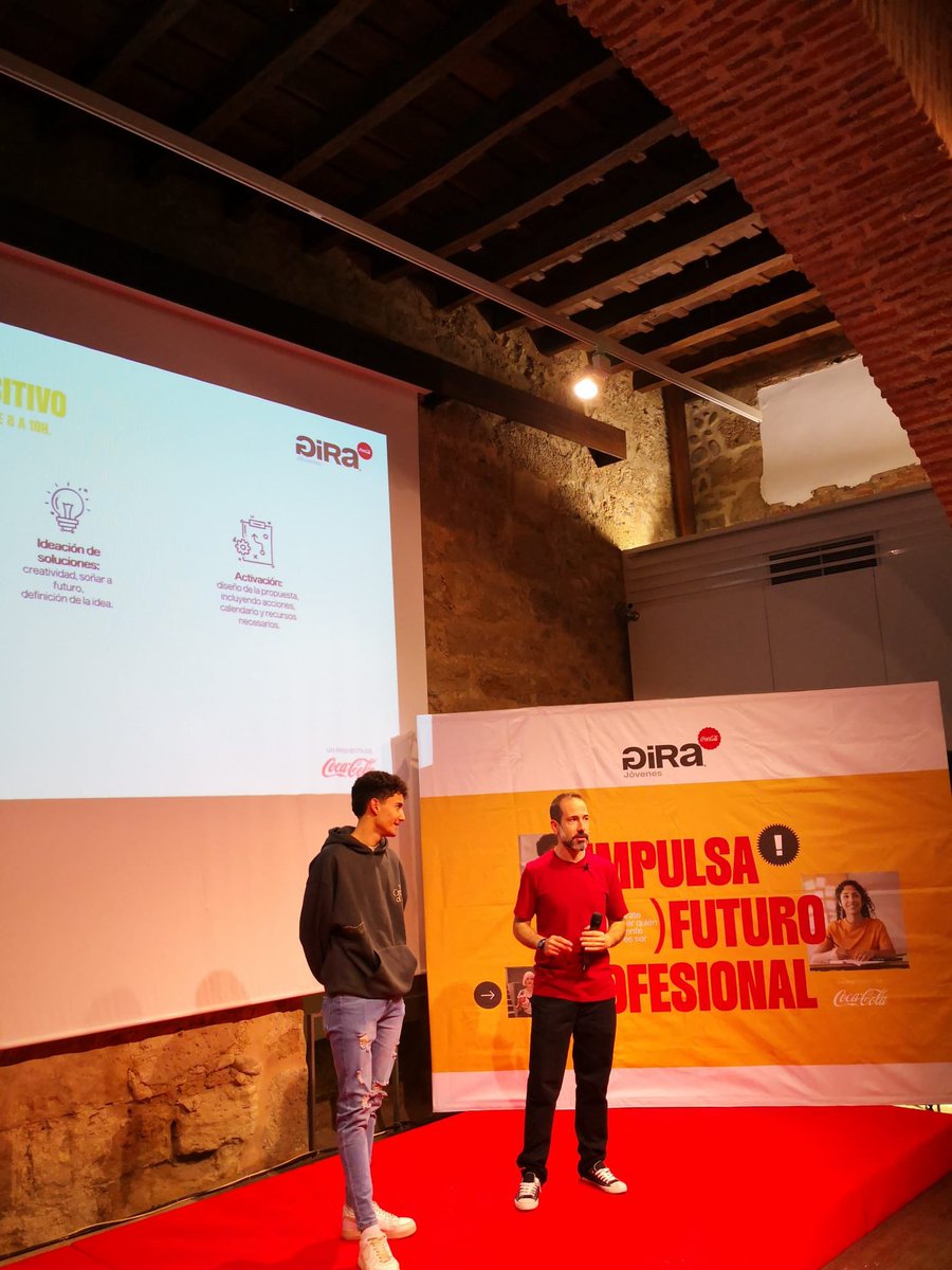 cma_leon's tweet photo. Nuestros #alumnos de primero de los #ciclosformativos de #AF, #RPAE y #DAM preparan tu salto al #mercadolaboral mejorarando su #empleabilidadjuvenil a través del proyecto
#GIRAJóvenes “Impulsa tu futuro” de #CocaCola
#formaciónprofesional #AquíHayEmpleo #somosfp https://t.co/DEMX1pWNlW