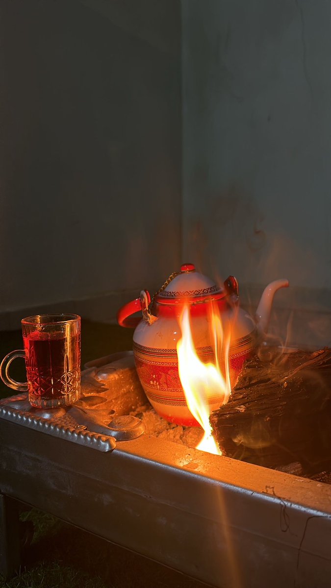 amo0ollive's tweet photo. ليالي ديسمبر🍂 https://t.co/aX395ktBto