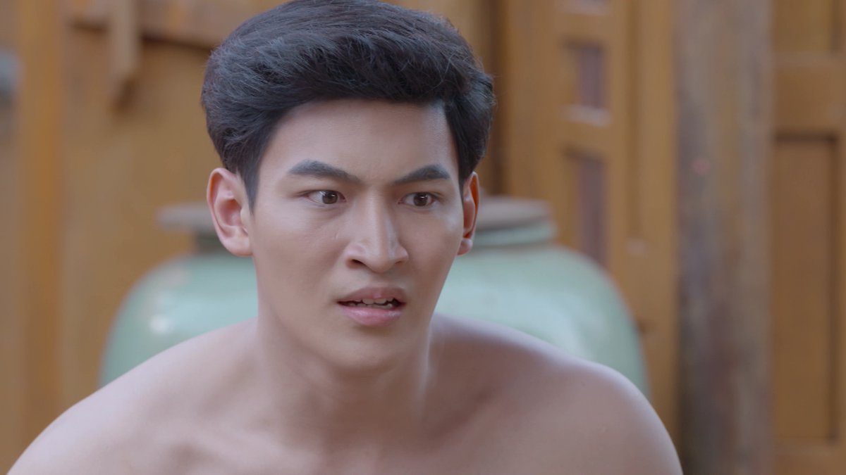 TrendyUpdate_th's tweet photo. “กอล์ฟ” - “โอห์ม” บู๊สนั่น พลั้งมือ เสียท่า “ซัน” จระเข้ร้ายสุดคลั่ง

🔗: https://t.co/F0U3yOMkj0

#ศึกเสน่หาไกรทองชาละวัน #TrueIDTV #โอห์มฐิติวัฒน์ #OhmThitiwat #กอล์ฟอนุวัฒน์ #Trendyupdates https://t.co/gcnlBRCqcU