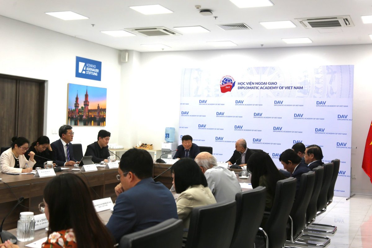 Institute for Foreign Policy and Strategic Studies tweet media