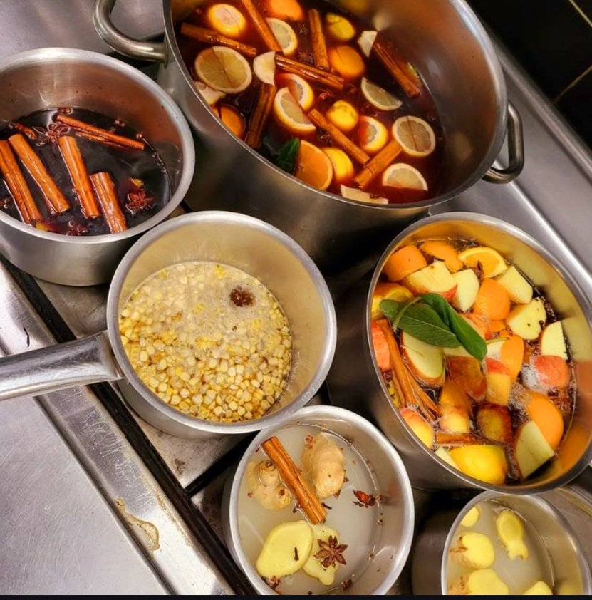 It must be that time of year 🤶🎄
Lovely home-made Mulled Wine &amp; Cider plus some Spiced syrups for our seasonal cocktails. 

Cheers🥂