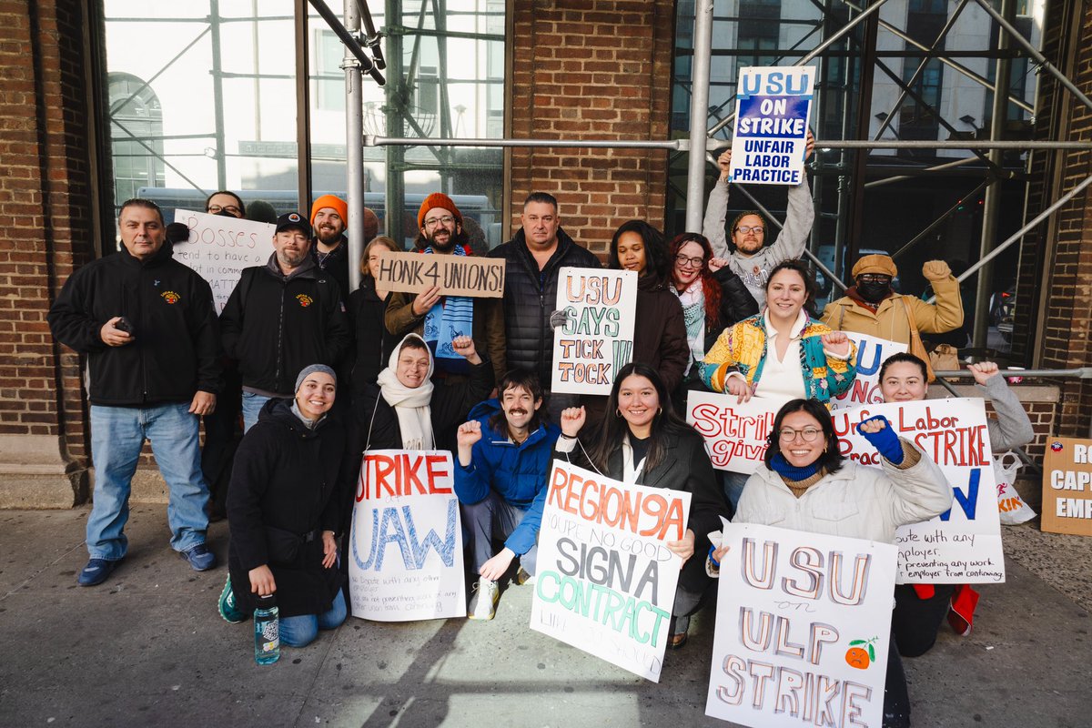 At the same time, we received indirect word that UAW leadership has decided to cut off all striking workers pay (not even 1 day into our strike.) 

Two support needs: hardship fund donations and bodies on the line 🍋✊

We are back at 350 W 31st today 10am-4pm!

2/end