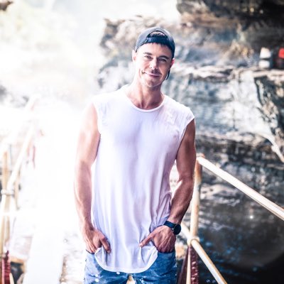 BOBBY VAN JAARSVELD tweet media