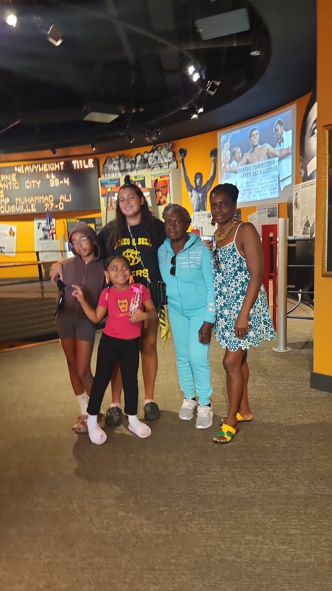 Louisville Kentucky with my Lions and Leos