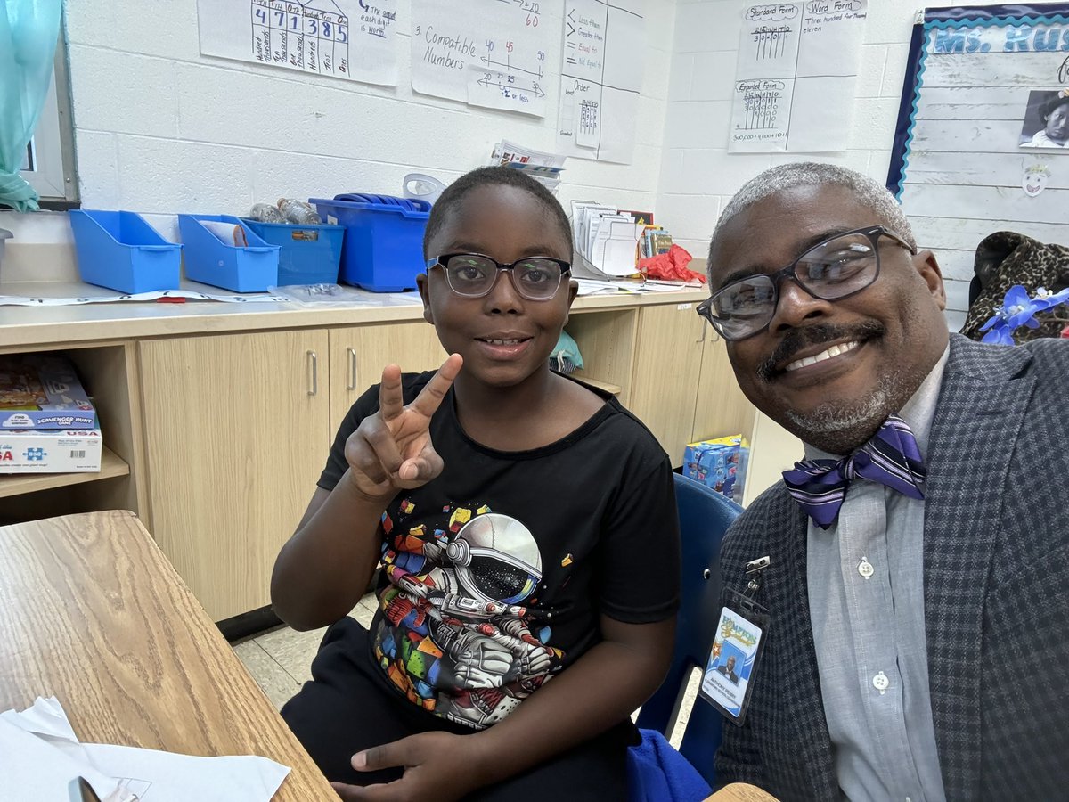 Anthony Perry (@principal_p1906) on Twitter photo Zuri and I turned and talked to discuss the new vocabulary words for the new text. We were a dynamic duo! <a href="/hcsOESL/">HCS Office of Elementary School Leadership</a> <a href="/drsbarreau/">Dr. Stacia Barreau</a> Zuri and I turned and talked to discuss the new vocabulary words for the new text. We were a dynamic duo! <a href="/hcsOESL/">HCS Office of Elementary School Leadership</a> <a href="/drsbarreau/">Dr. Stacia Barreau</a>