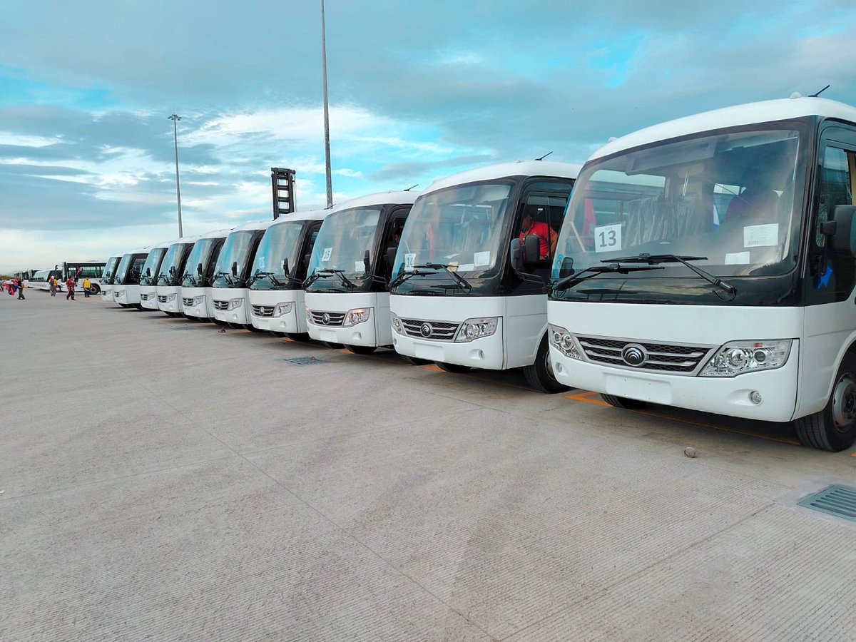 PrensaPopulr's tweet photo. 🇳🇮🚍 400 nuevos buses provenientes de la hermana República Popular #China parten desde el Centro Logístico Julia Herrera de Pomares, en El Realejo, fortaleciendo el transporte y el progreso de #Nicaragua. 🌟🤝 https://t.co/7vrtHiytdf