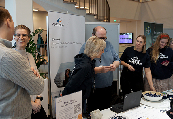 utucomp's tweet image. Nice to meet our VST project partners in Students' Job Seeking Day at University of Turku.

#vst #utucomp #cadmatic #meyerturku #wartsila #rekryturku