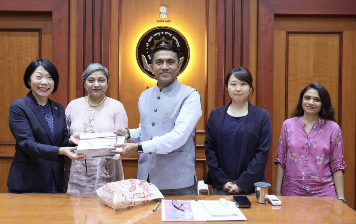 ICA- AP Women Committee team with CM Goa for Women Empowerment and Climate Action - Chairperson Ms. Chitose Arai, Vice Chairperson - Priti Patel