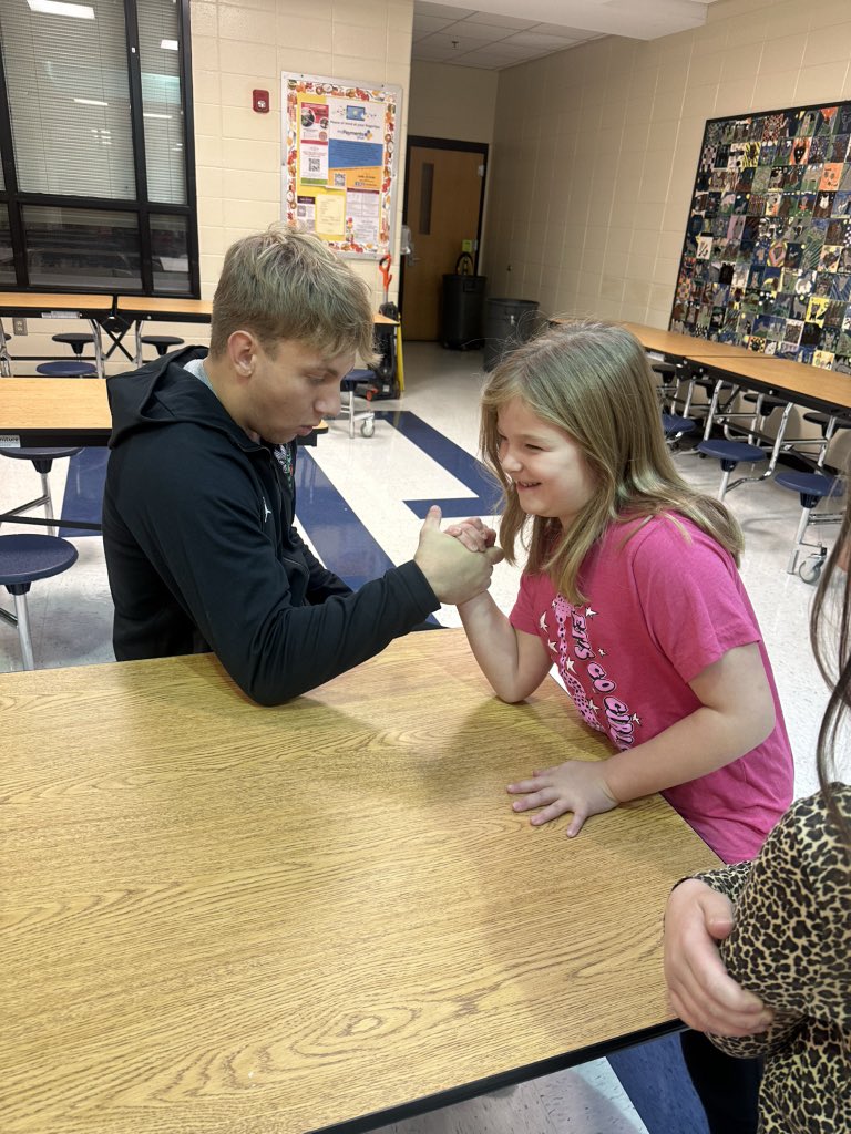 Roswell Boys Basketball (@roswellhoops) on Twitter photo Thanks to Sweet Apple Principal <a href="/andylallison/">Andy L. Allison</a> for having us over this morning for Readers & Greeters! Our kids had a great time! #weRroswell
<a href="/roswellsports/">Roswell Athletics</a> Thanks to Sweet Apple Principal <a href="/andylallison/">Andy L. Allison</a> for having us over this morning for Readers & Greeters! Our kids had a great time! #weRroswell
<a href="/roswellsports/">Roswell Athletics</a>