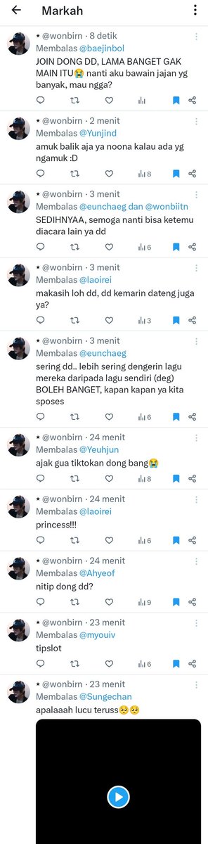 ⋆ tweet media